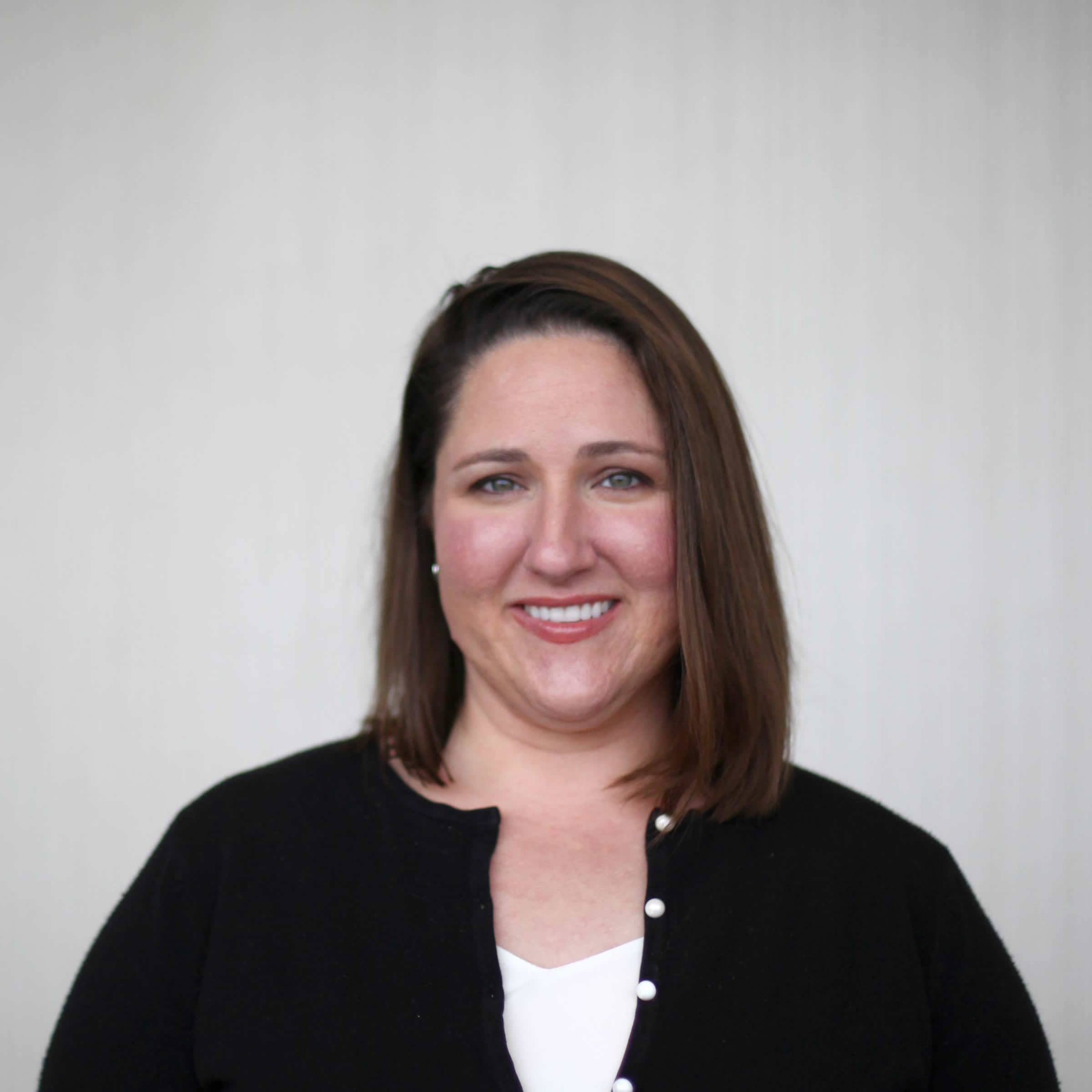 ehs-forum-2021-peer-advisor-rachel-warman-schneider-electric-1200x1200-min