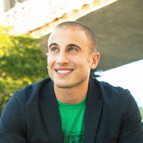 Chris Bashinelli