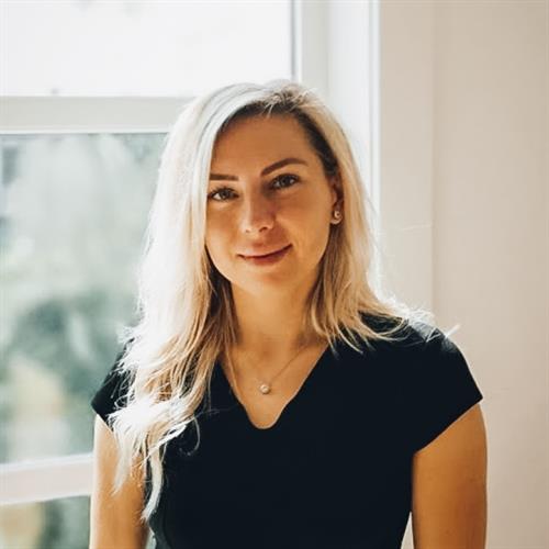 naem-2021-conference-emis-2021-speakers-sara-padja-hsi-800x800