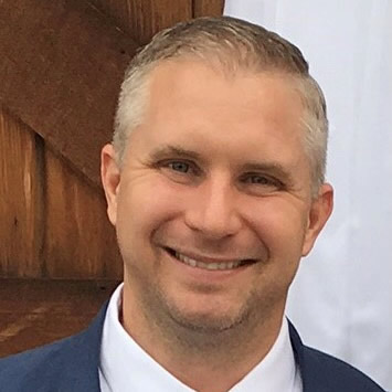 naem-impact-sustainability-2021-conference-speakers-robbie-barker-schneider-electric-400x400