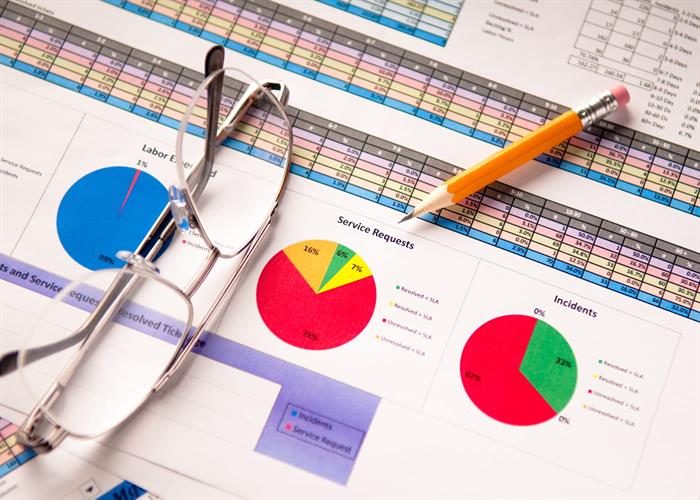 naem-webinar-2010-defining-the-metrics-that-matter-700x500